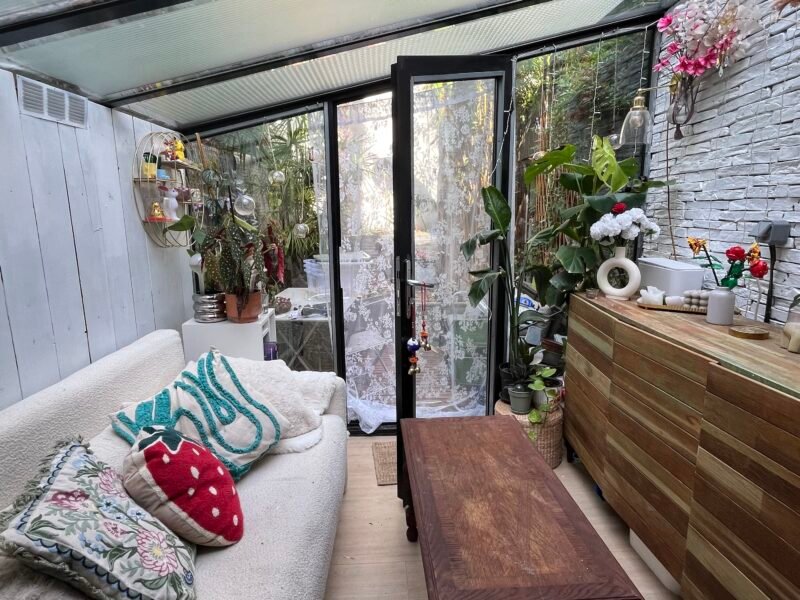 Maisonnette avec jardin aux portes de Paris