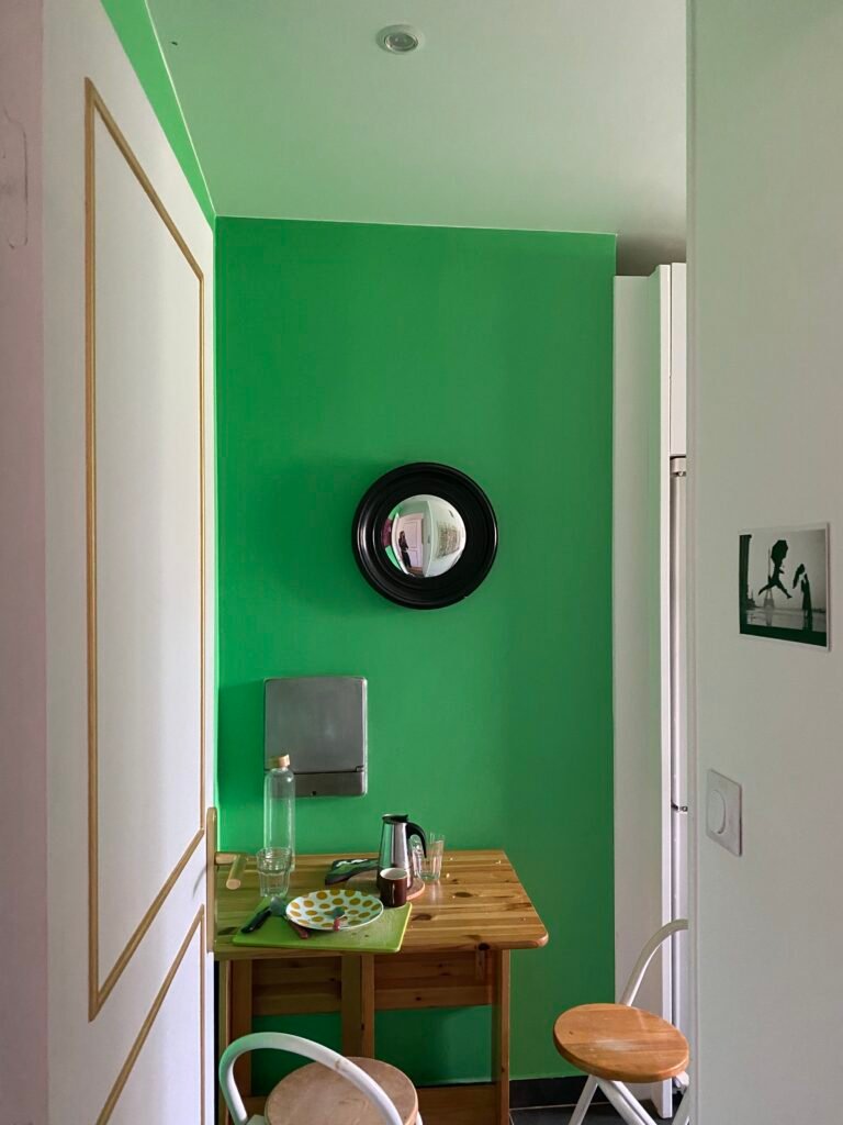 Appartement (68m2) Paris 20eme / Cabine insonorisée pour musicien.nes, tapis de danse