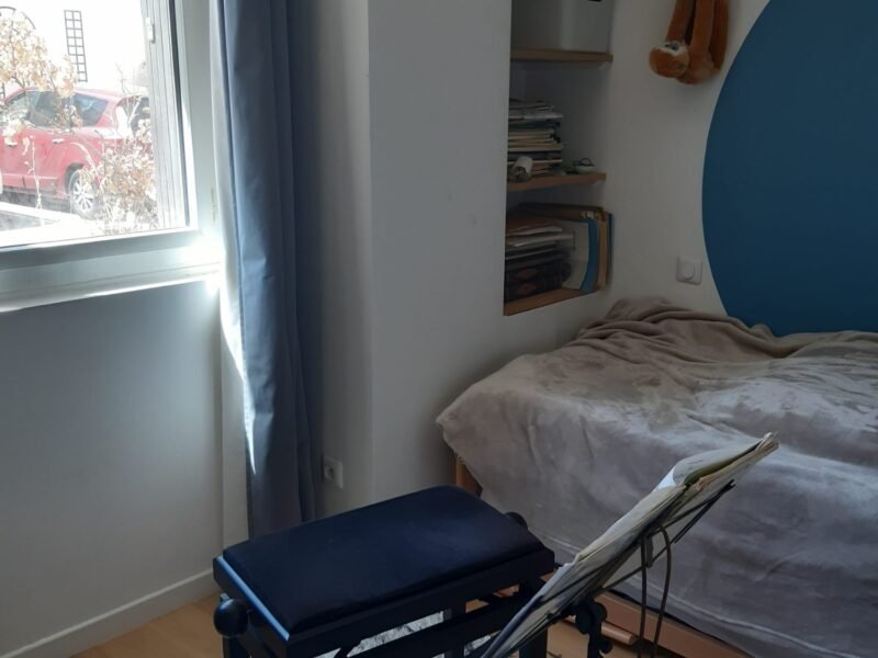 Appartement calme et joyeux près de la campagne à Paris