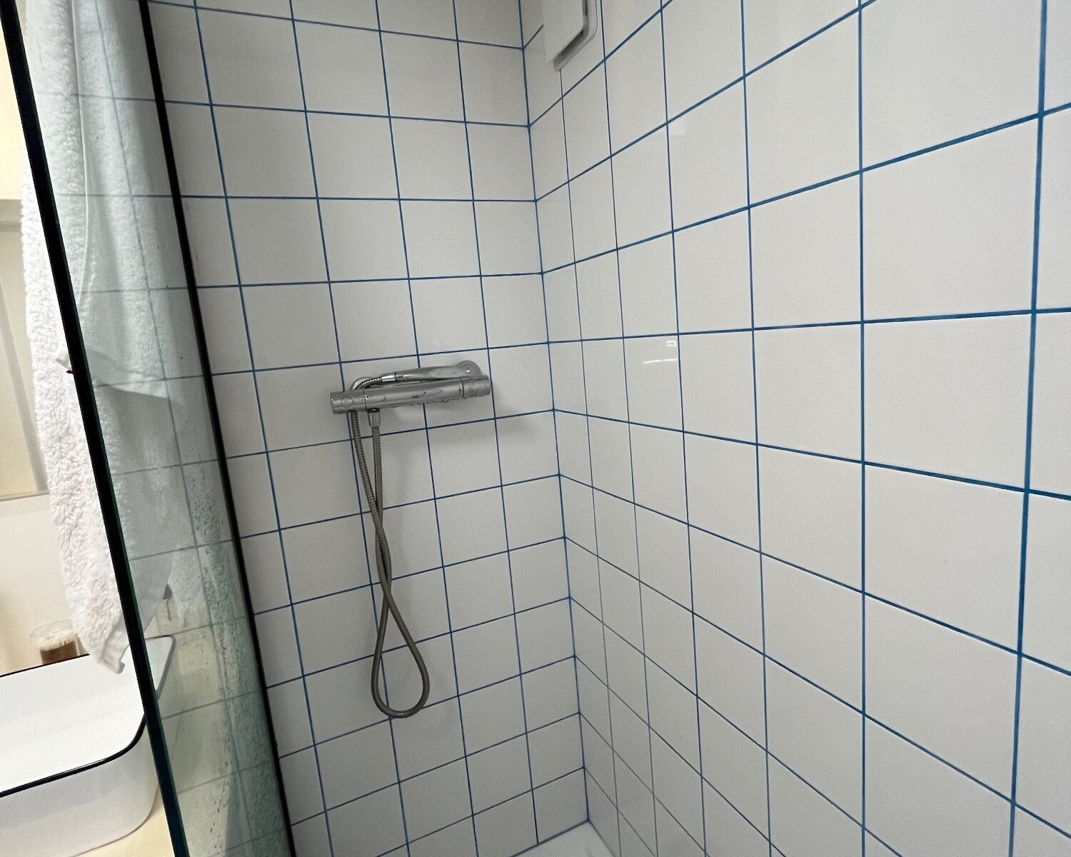 Cocon design & minimaliste au pied du parc de Sceaux 🤍