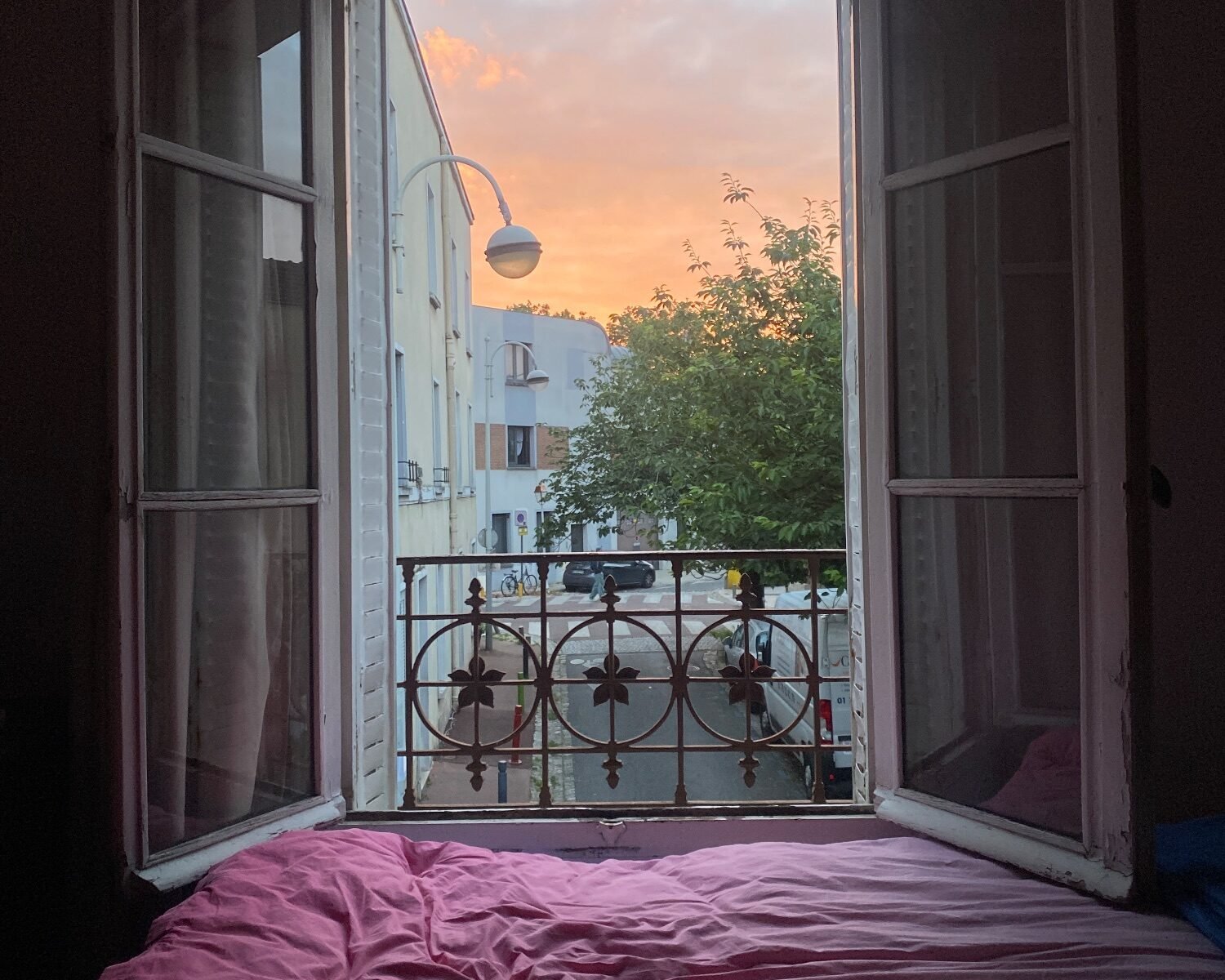 Grande chambre dans appartement calme à Bagnolet