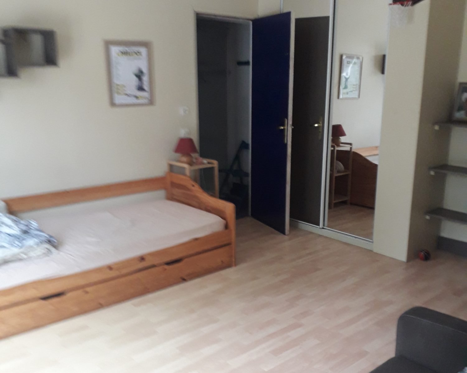 Chambres chez l'habitant.