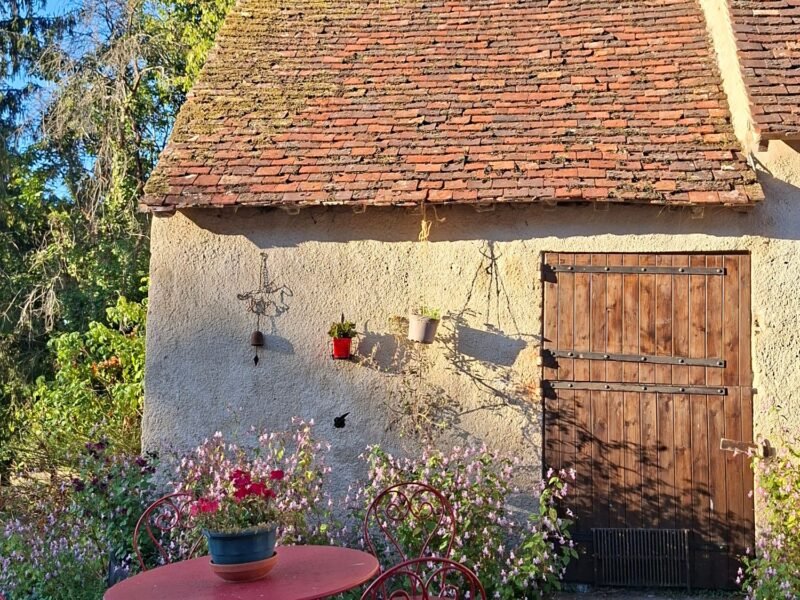 Petite maison au calme de la campagne percheronne
