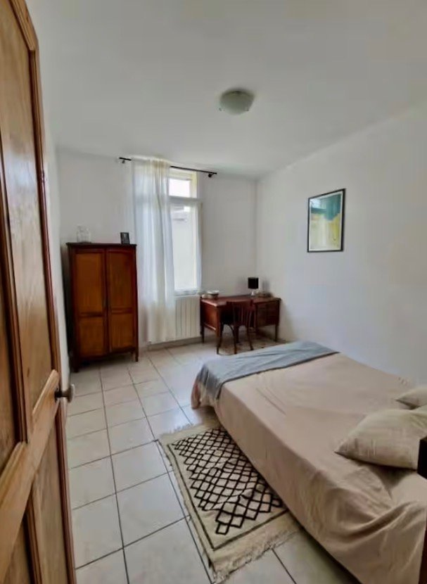 Petite chambre à Avignon