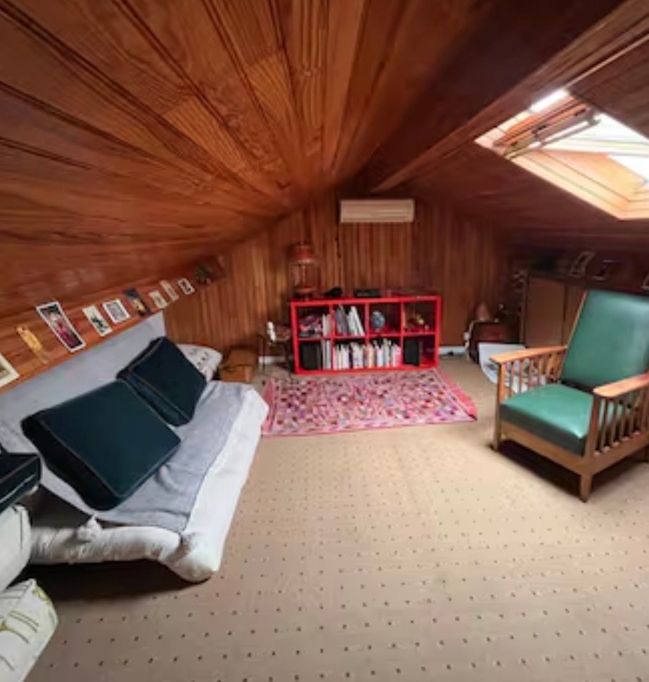 Chambre calme, lumineuse dans grande maison cozy