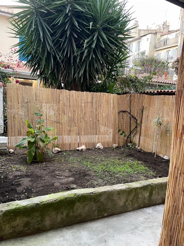 Appartement très bien situé dans le Camas à proximité de la plaine et à 15min de la gare