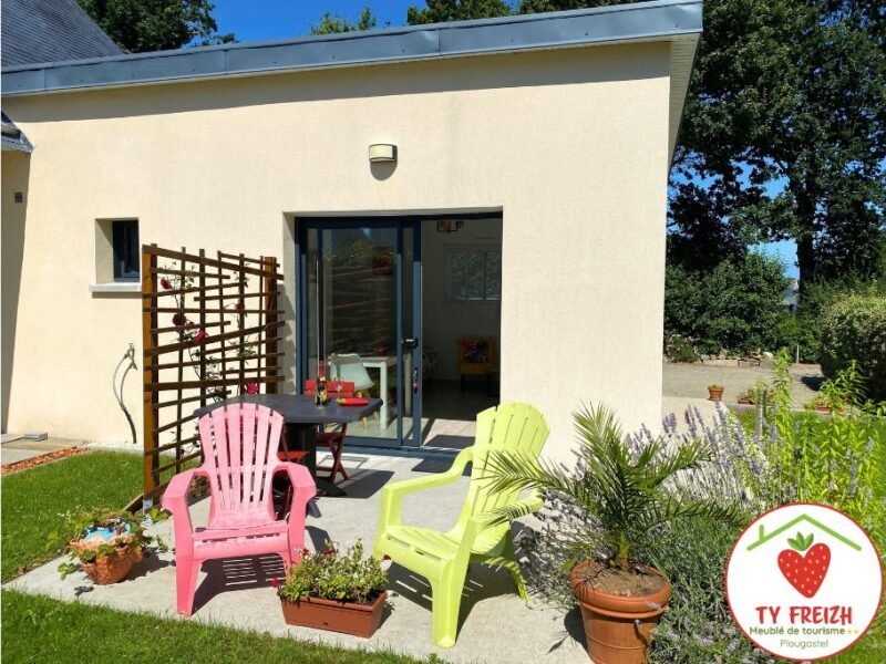 🍓TY FREIZH - Charmant studio meublé classé 2* avec jardin et terrasse au sud & au calme