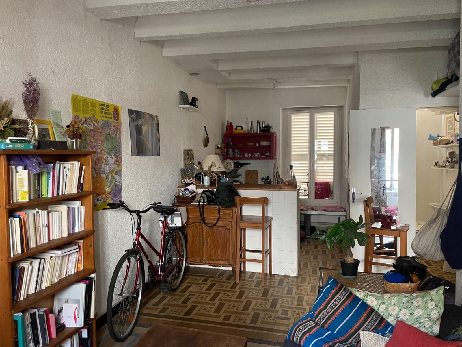 T2 hyper centre 35 m2 Cours Julien/ plaine