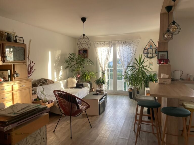 Chambre dans un appartement calme et lumineux