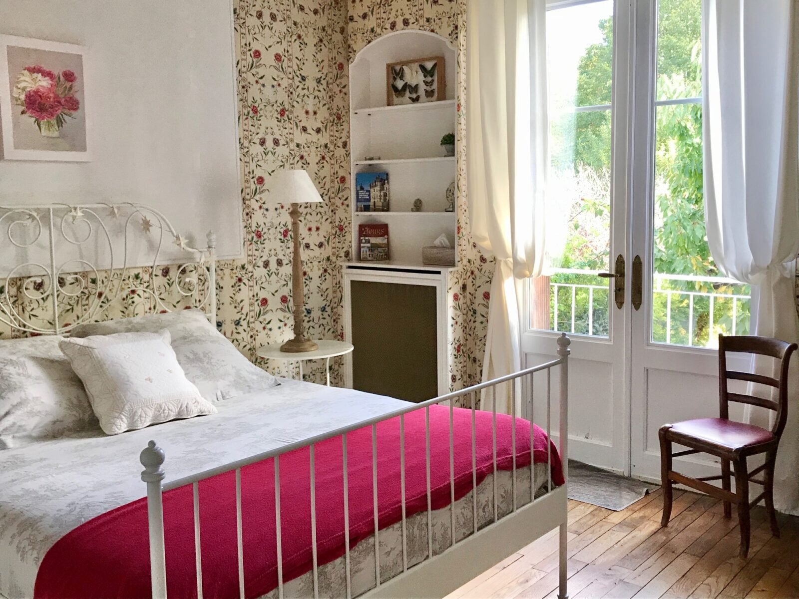 Villa de charme 55m2 au cœur d’une propriété historique à Rochecorbon (10min gare tgv).