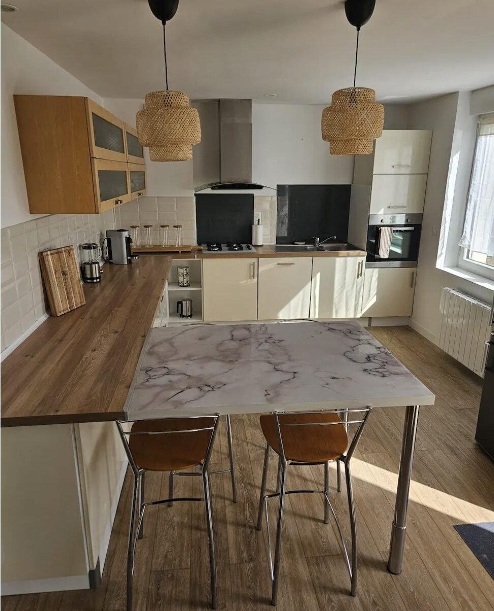Maison au calme, 4km des plages, jacuzzi, jusqu'à 8 personnes