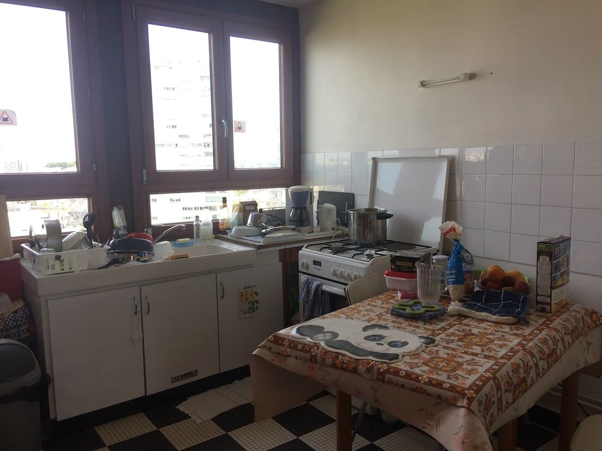 Chambre disponible à 2 Min À pied du Centre-Ville
